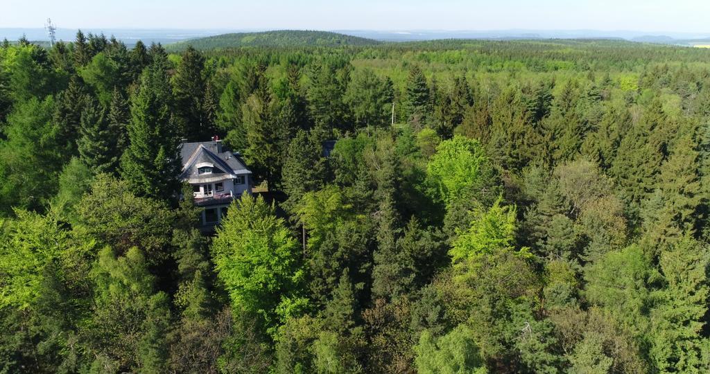 Villa Augustusberg Petrovice  외부 사진